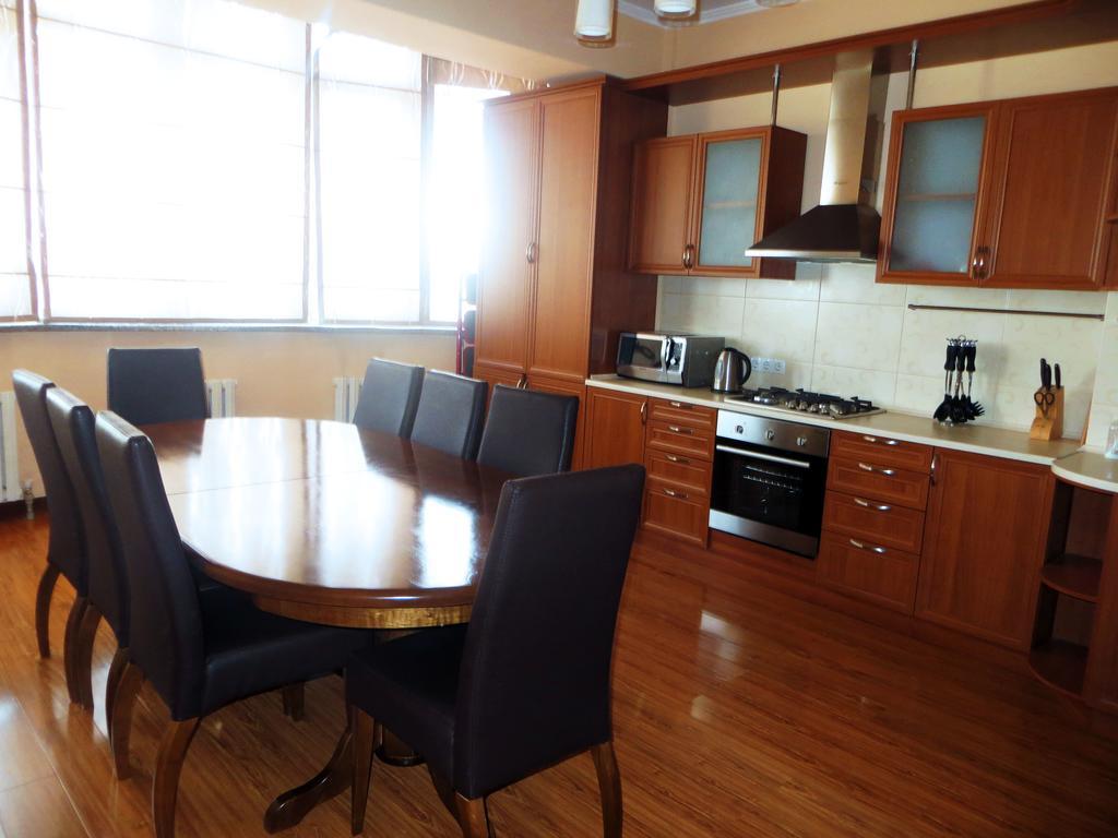 Bishkek House Apartament Экстерьер фото