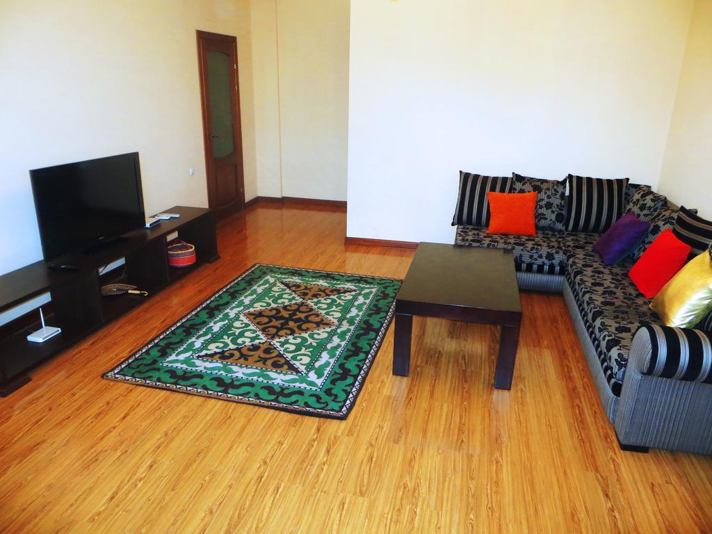 Bishkek House Apartament Экстерьер фото