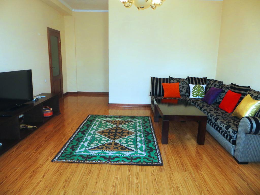 Bishkek House Apartament Экстерьер фото