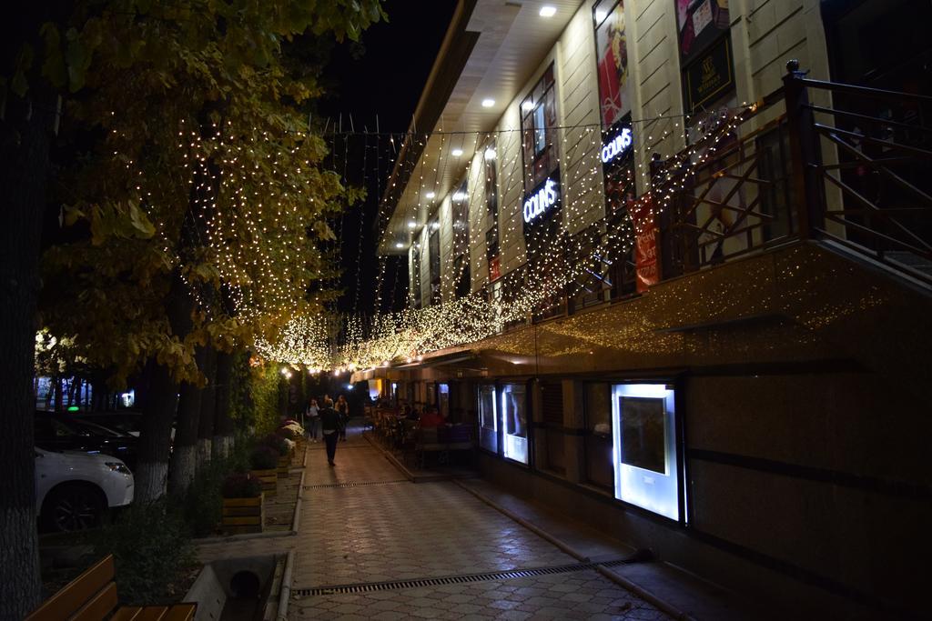 Bishkek House Apartament Экстерьер фото